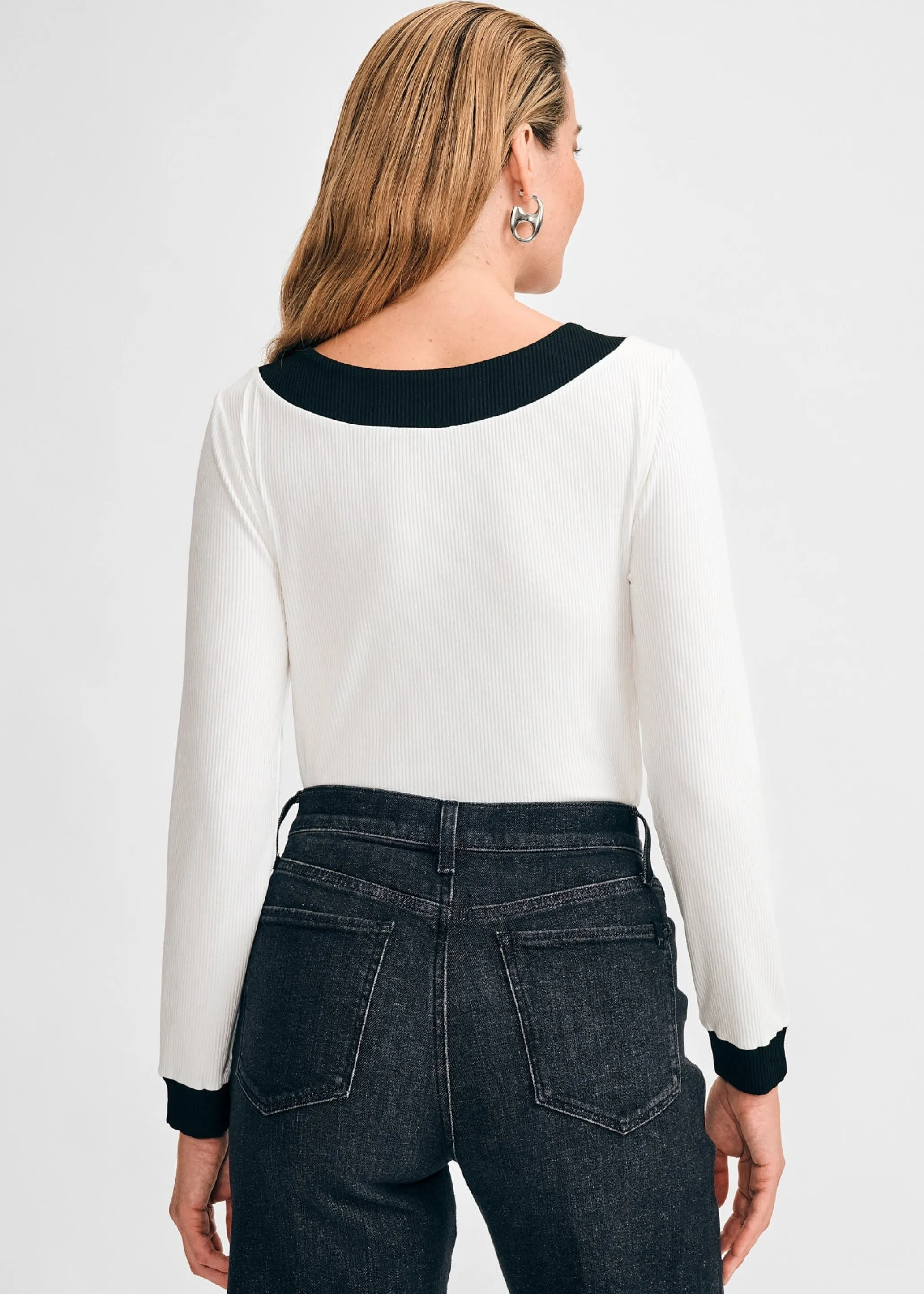 Long-Sleeved Knit Bow Top